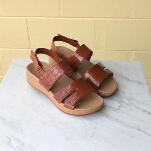 VIONIC Roma Wedge Slingback Sandal